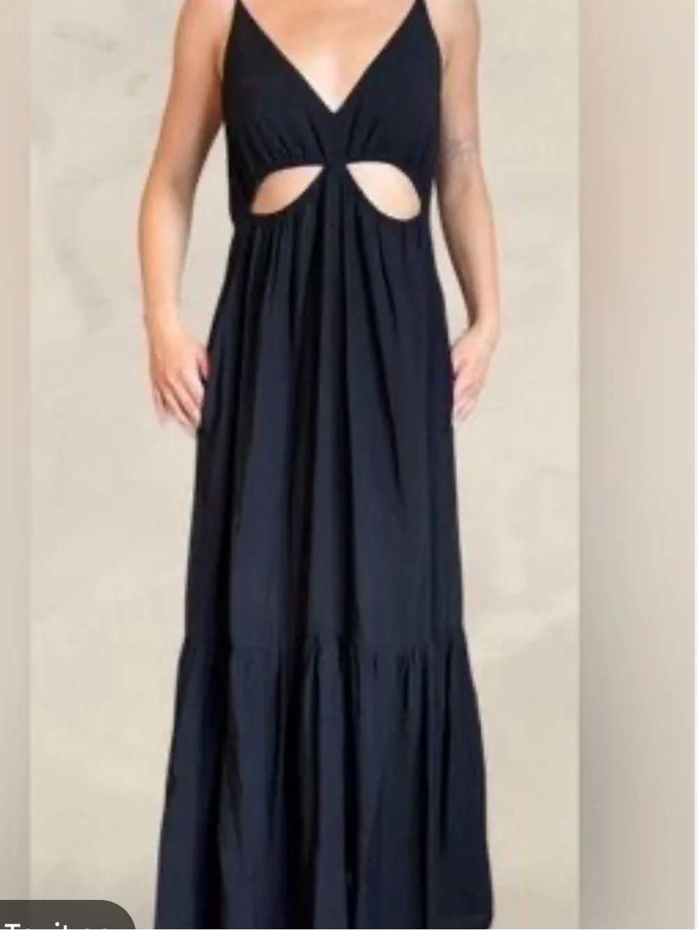 Abercrombie Women's Black Cutout Maxi Dress Medium
